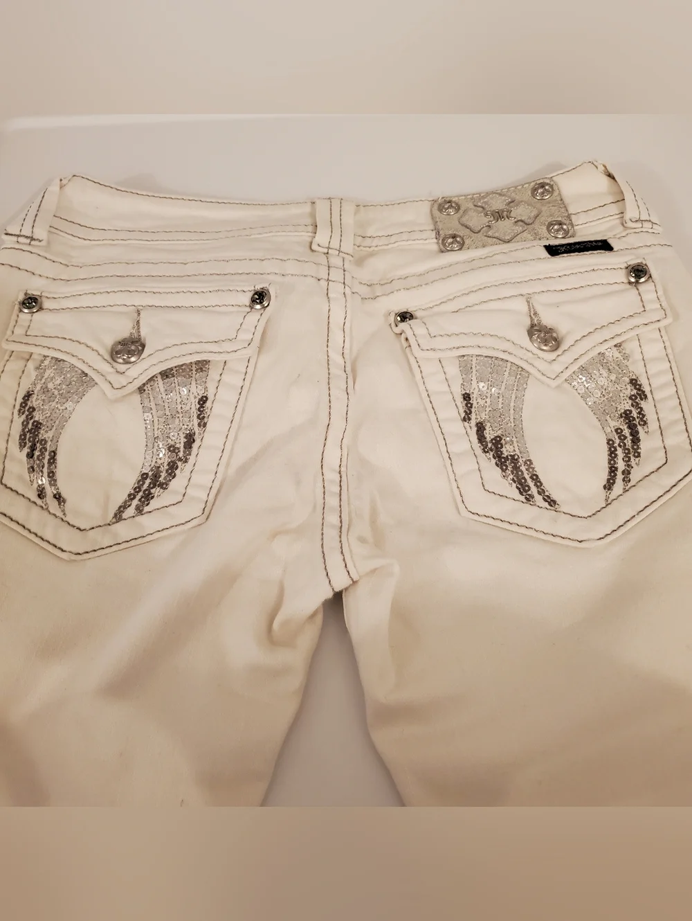 Miss Me Y2k Angel Capri - Picture 10 of 15